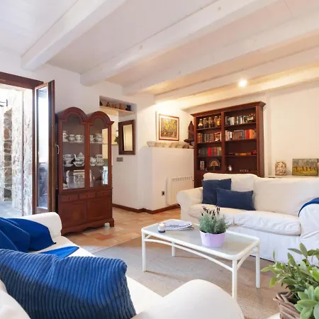 Lets Holidays House In Vella * トッサ・デ・マール